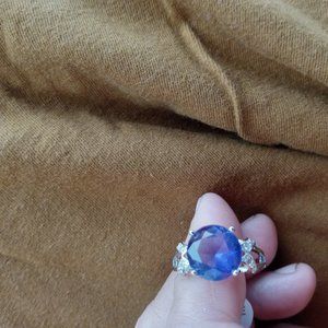Antique  style ring